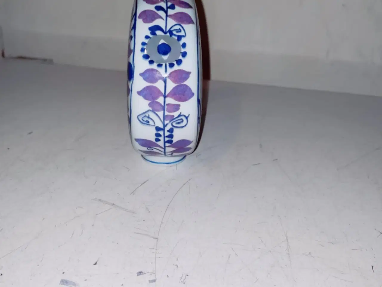 Billede 4 - super flot lille vase fra royale copenhagen