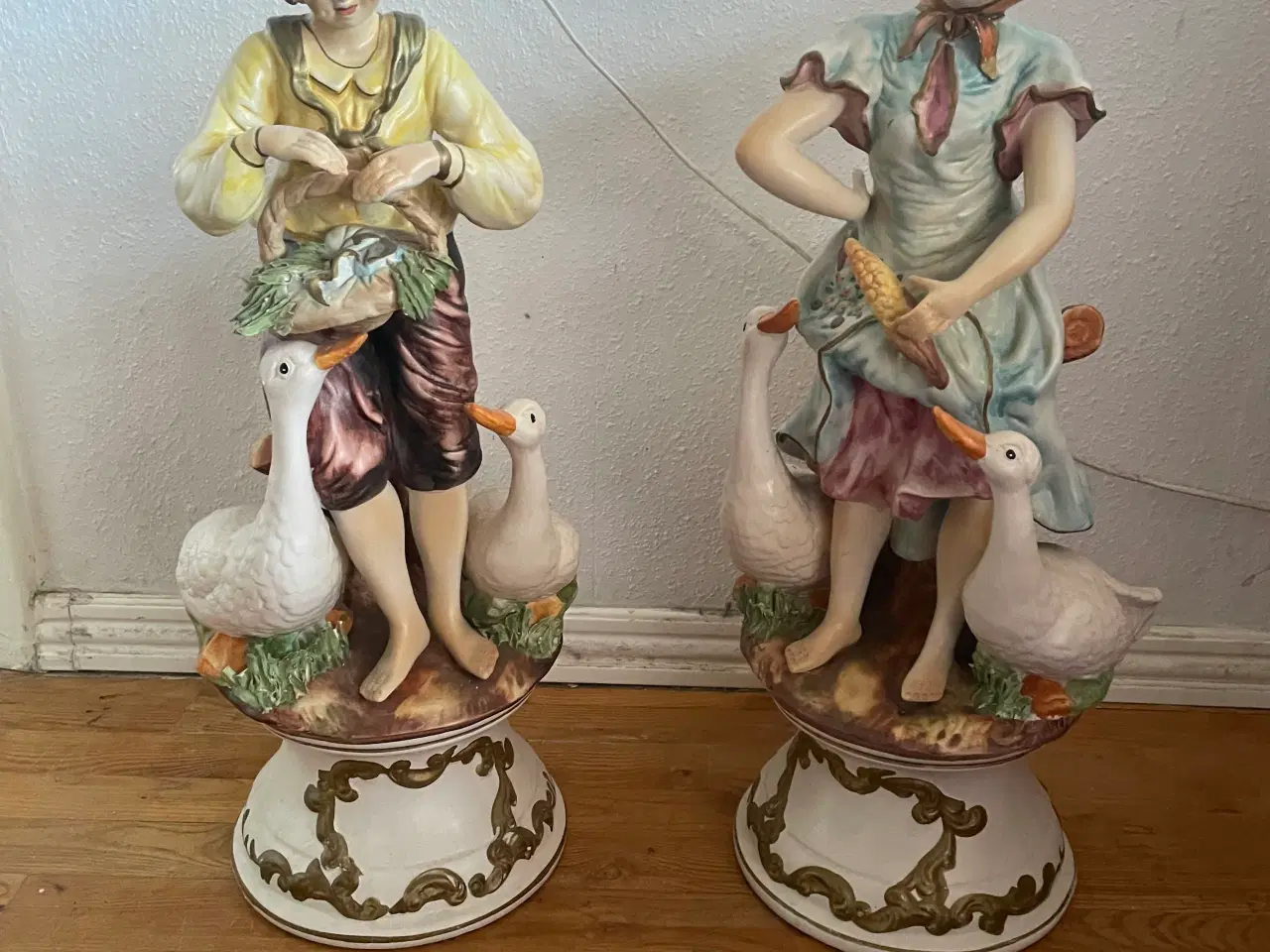 Billede 1 - 2 store Capodimonte figurer