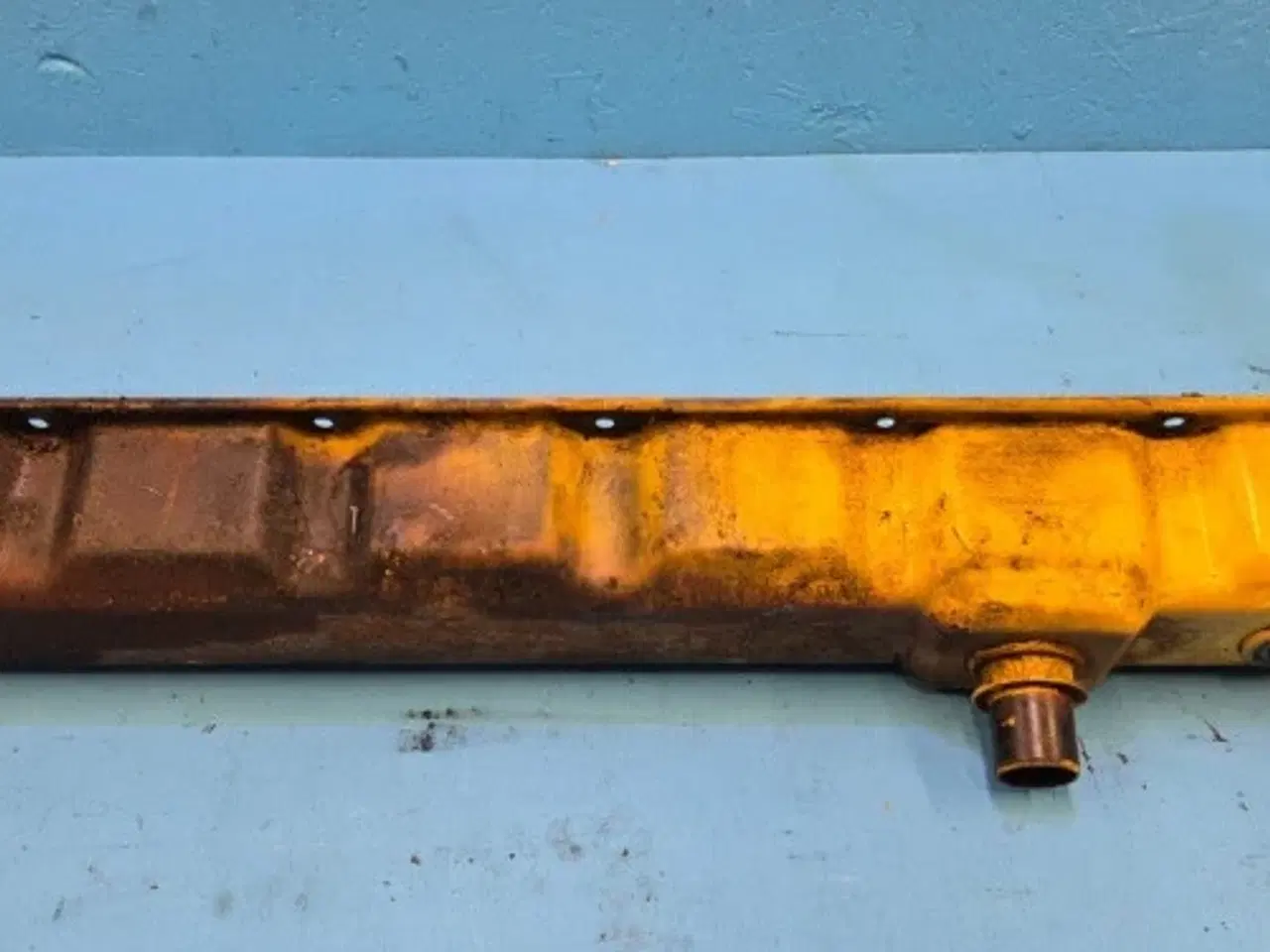 Billede 11 - Ford 675TA Ventildøksel 87800986