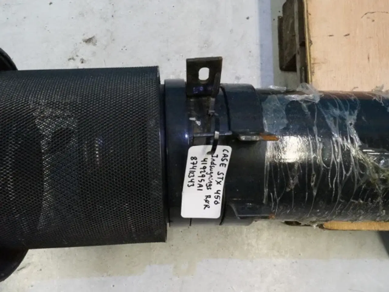 Billede 8 - Case STX 450 Indsugnings Rør 419295A1