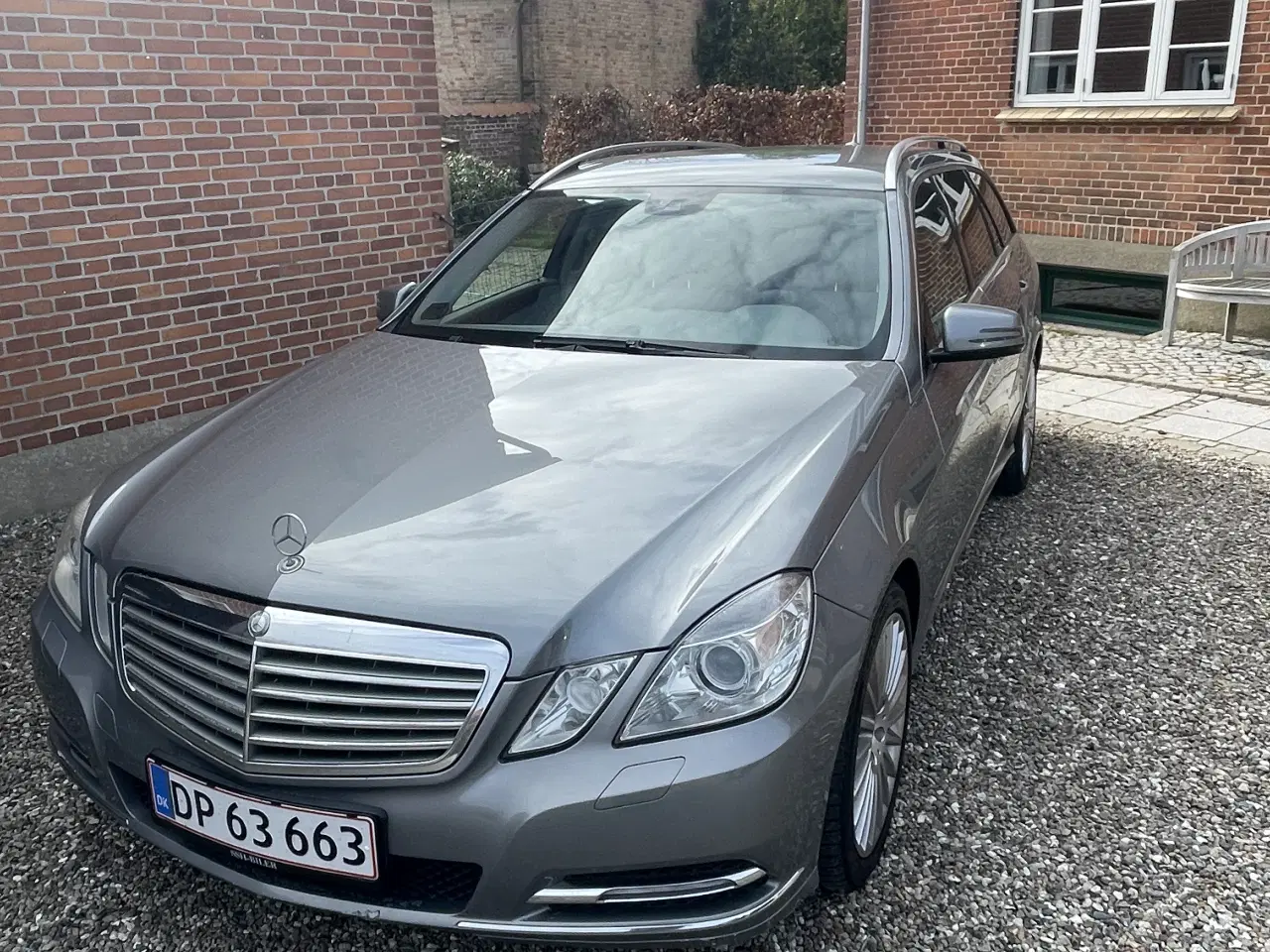 Billede 1 - Nysynet Pæn Mercedes E200 2.2l Årg 2012