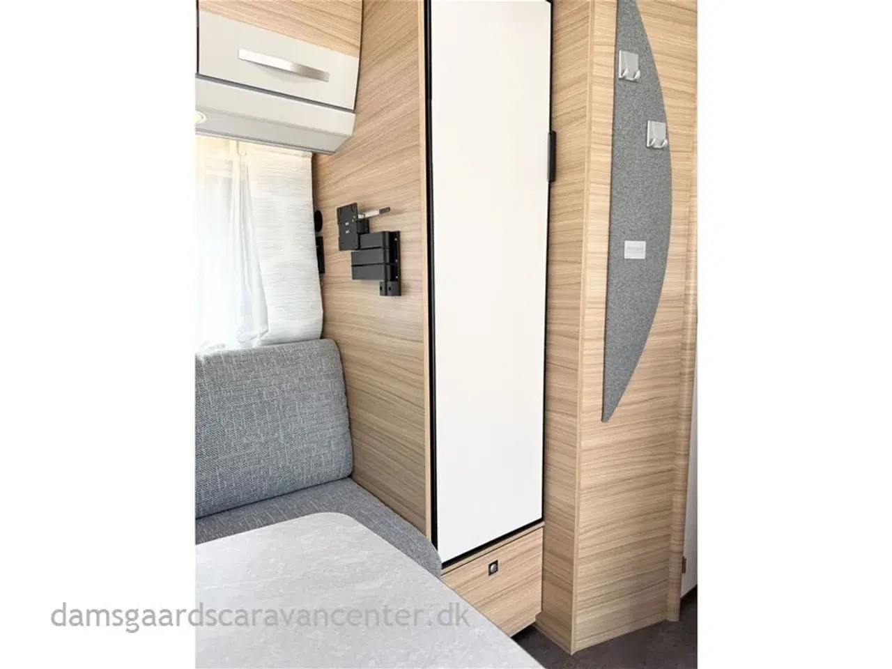 Billede 9 - 2022 - Dethleffs Camper 460 EL D-Line   Enkeltsenge-Lamel-Gulvtemp.-Mover-Telt