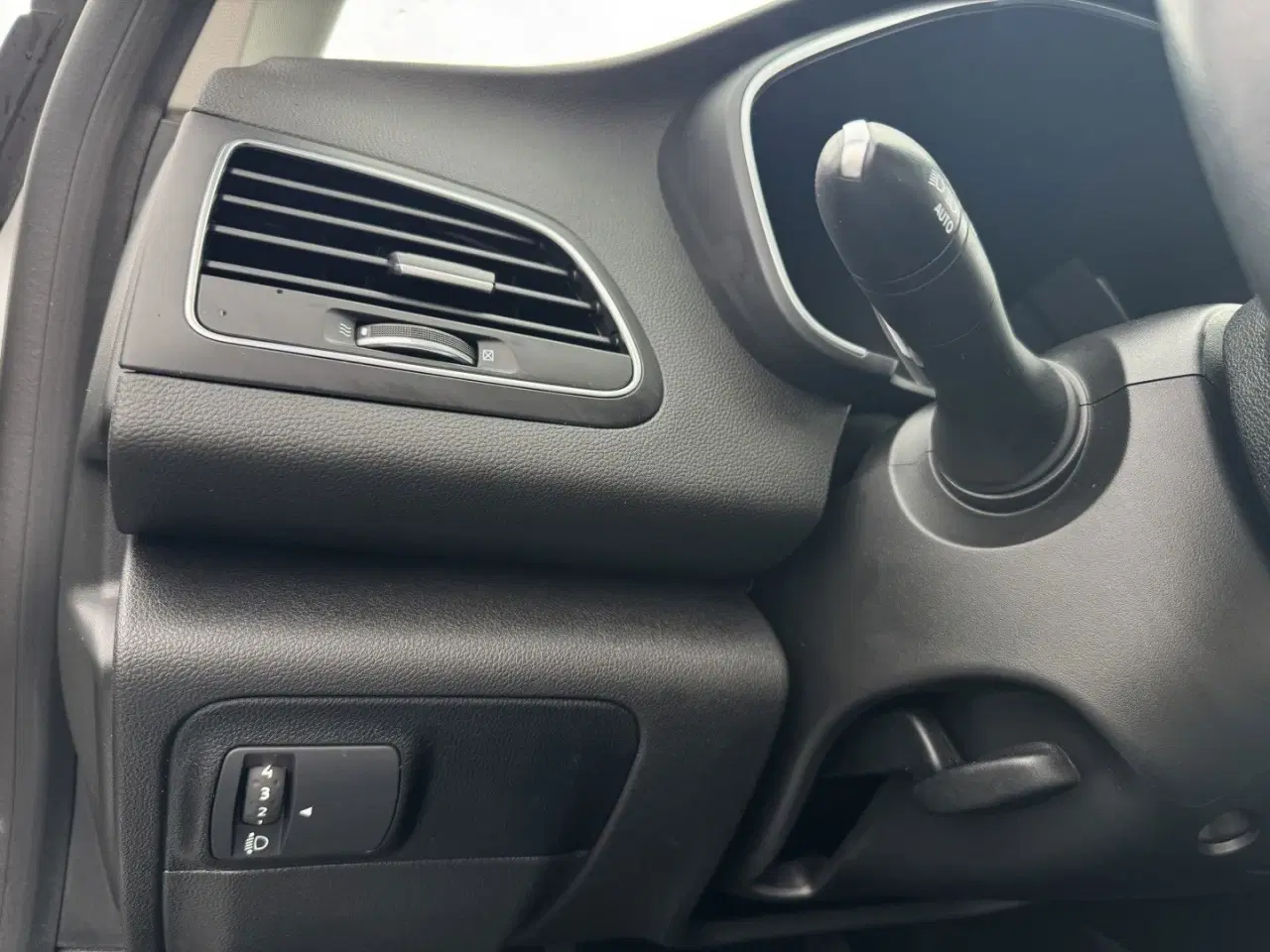 Billede 8 - Renault Mégane Sport Tourer 1,2 TCE Zen 100HK Stc 6g