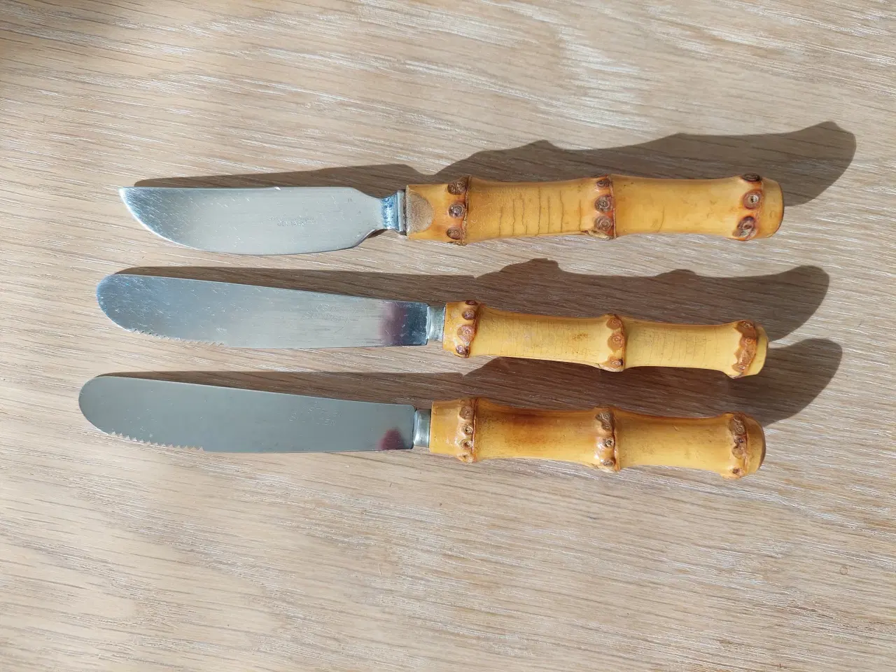 Billede 1 - Knive med bambus skaft
