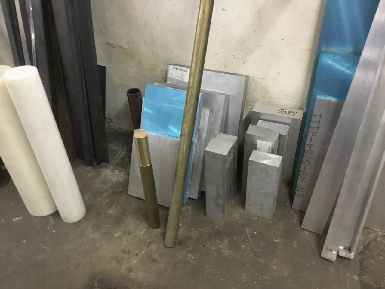 Billede 4 - Materialer til drejebænk og fræser