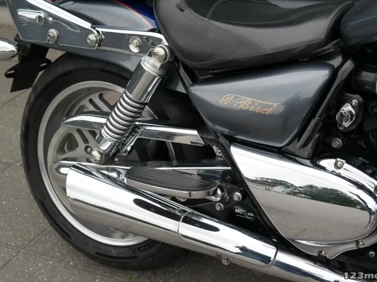 Billede 9 - Triumph Thunderbird MC-SYD       BYTTER GERNE