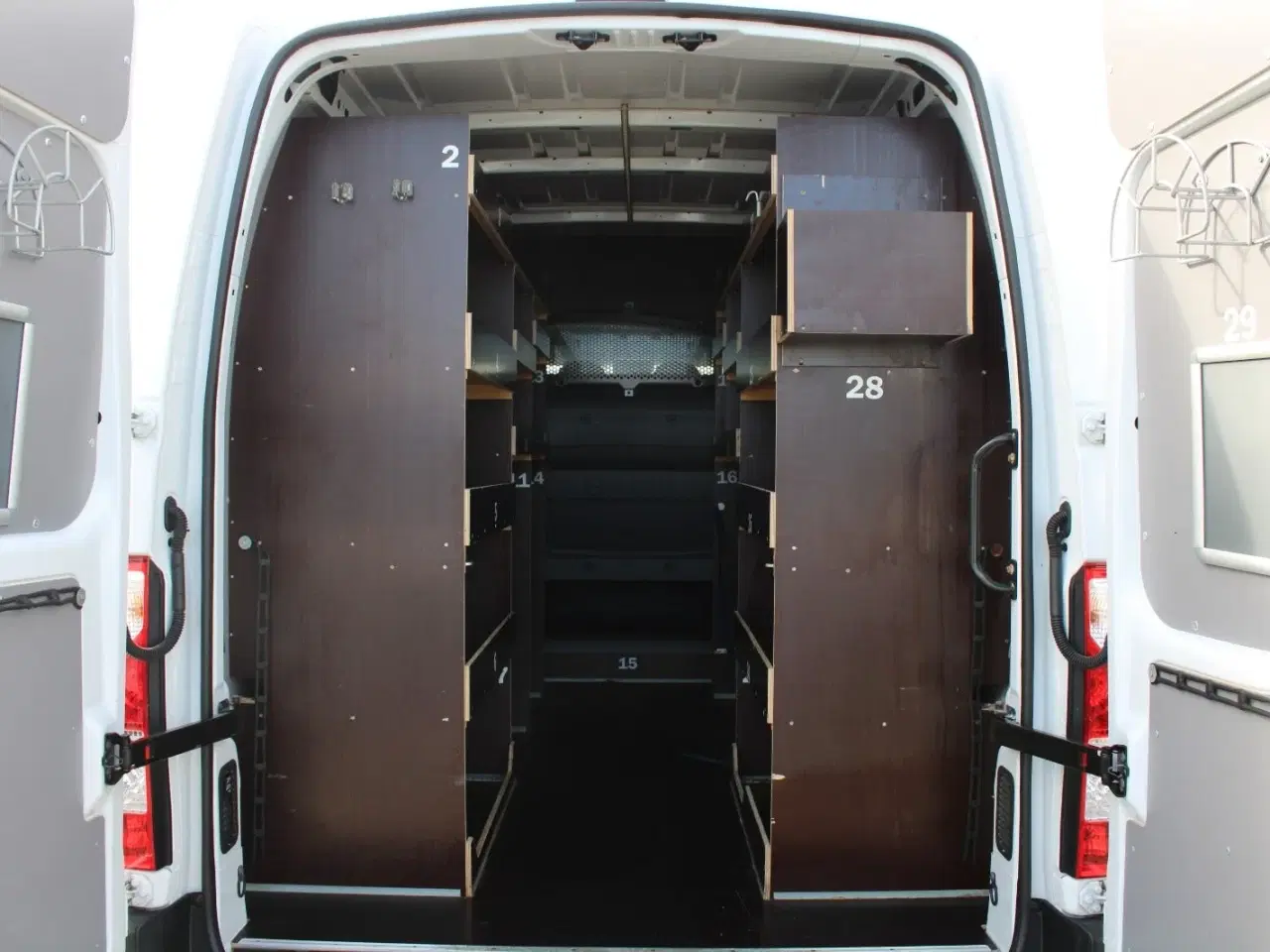 Billede 1 - Renault Master IV T35 2,3 dCi 150 L3H2 Kassevogn