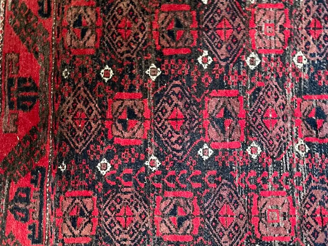 Billede 3 - Ægte tæppe, fra Iran mål 100 x 180 cm