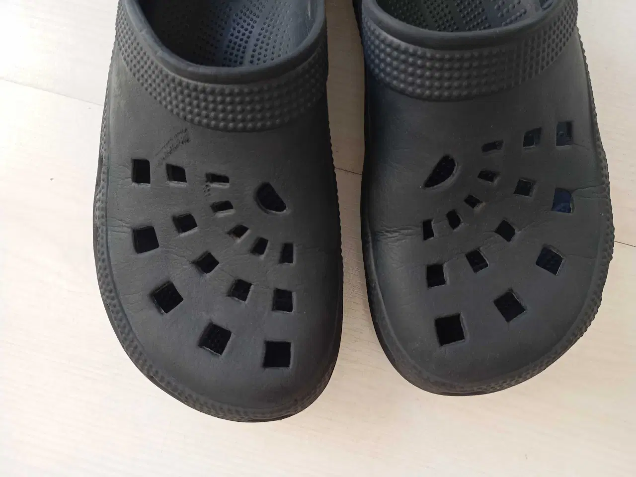 Billede 5 - Crocs gummistræsko 