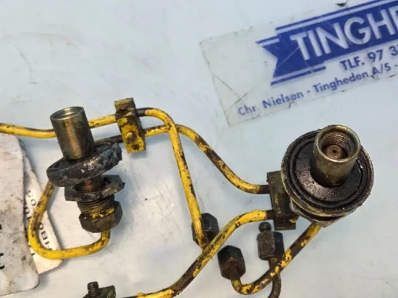 Billede 15 - Ford 2715E Dyserør Sæt 2703E9A557