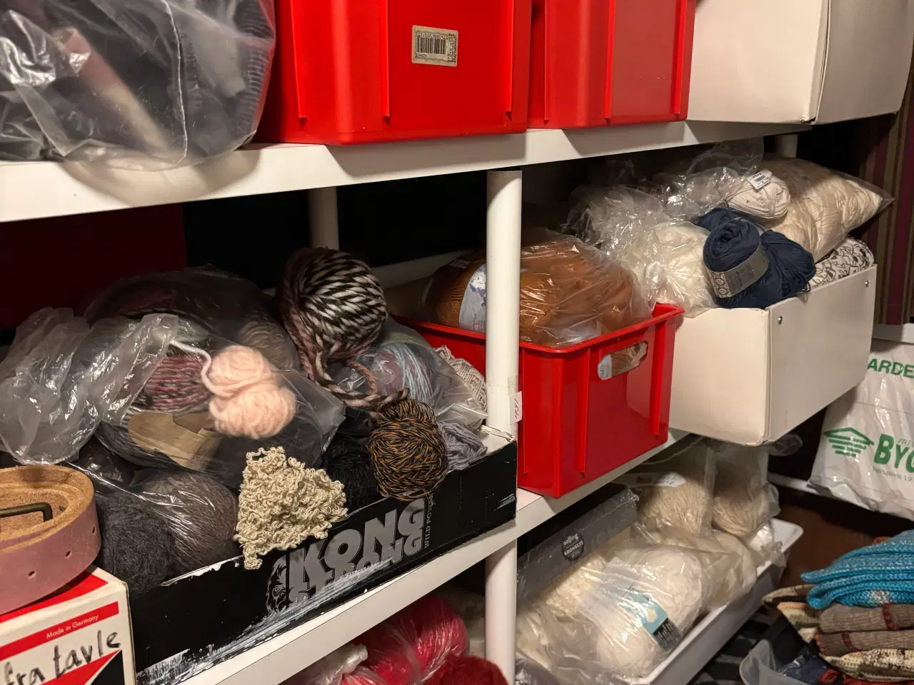 Billede 1 - Garn, uld, akryl, bomuld mm