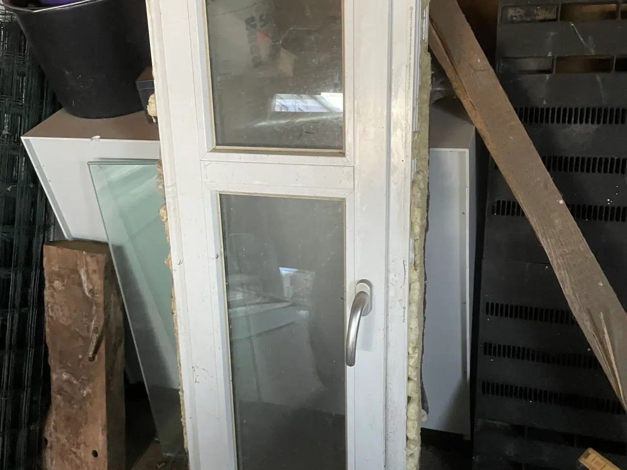 Billede 1 - Plast vindue med kip