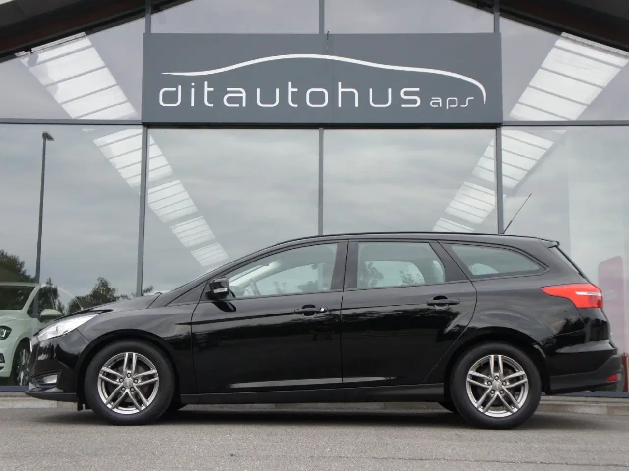 Billede 6 - Ford Focus 1,0 SCTi 125 Business stc.