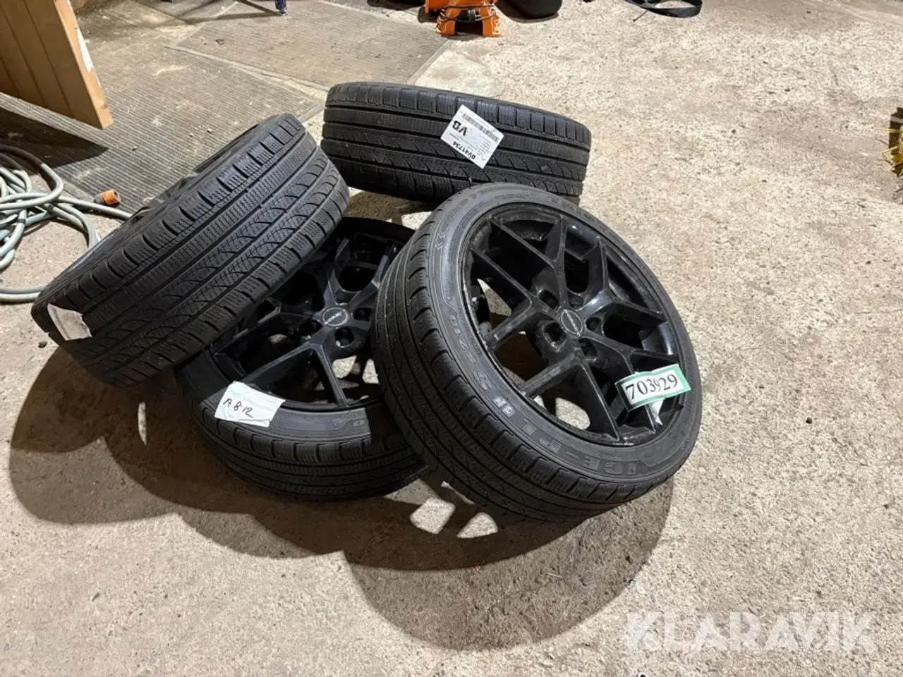 Billede 2 - Dæk med alufælge Tristar Ice-plus -4 stk