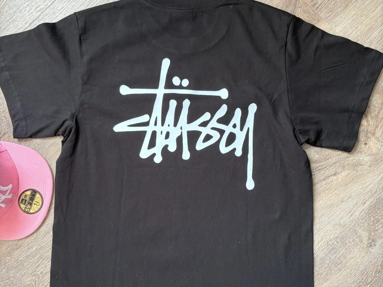 Billede 4 - Stussy Tshirt sort small