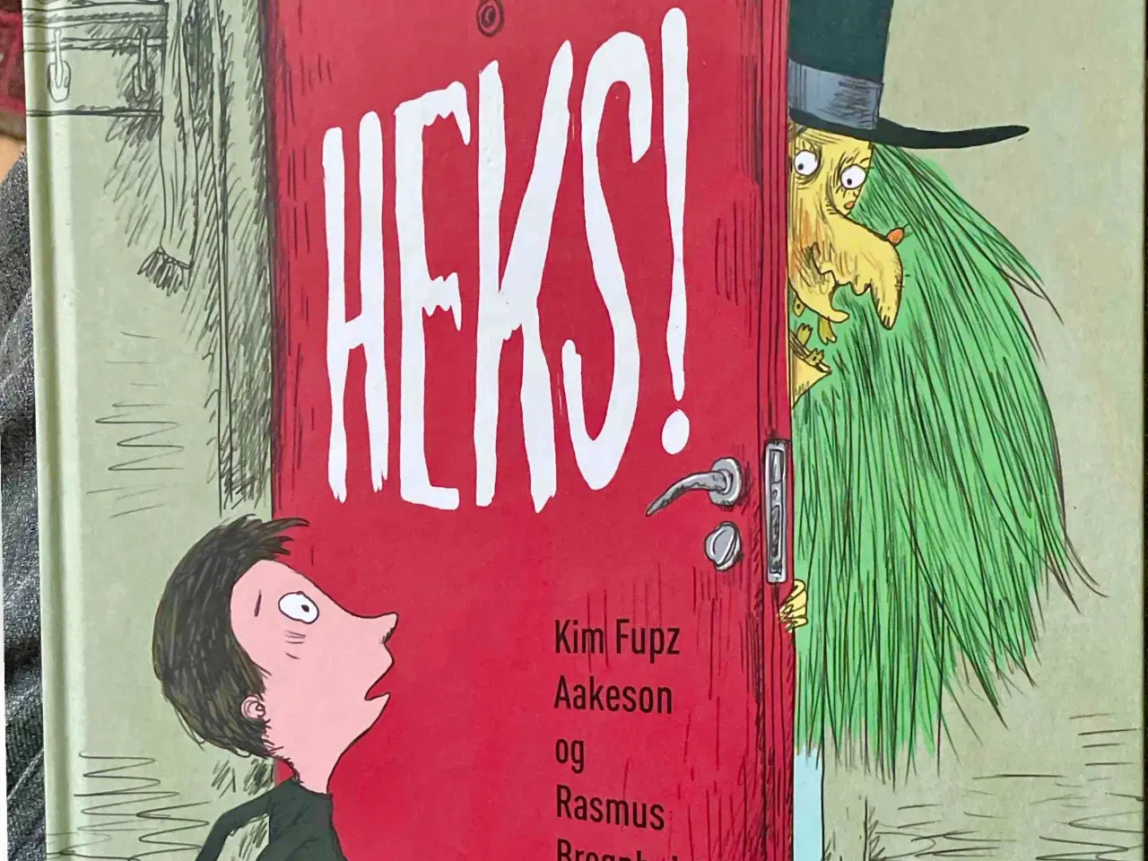 Billede 1 - HEKS af Kim Fupz Aakeson
