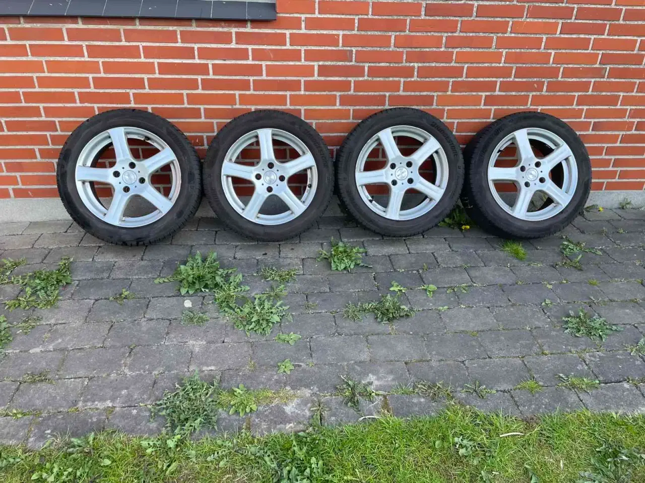 Billede 1 - 16 Peugeot/Citroën Aluhjul med sommerdæk