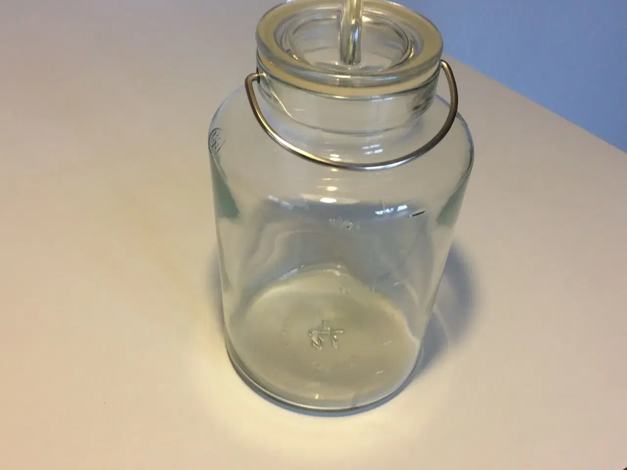 Billede 1 - Opbevarings glas af Ole Palsby 1,5 ltr
