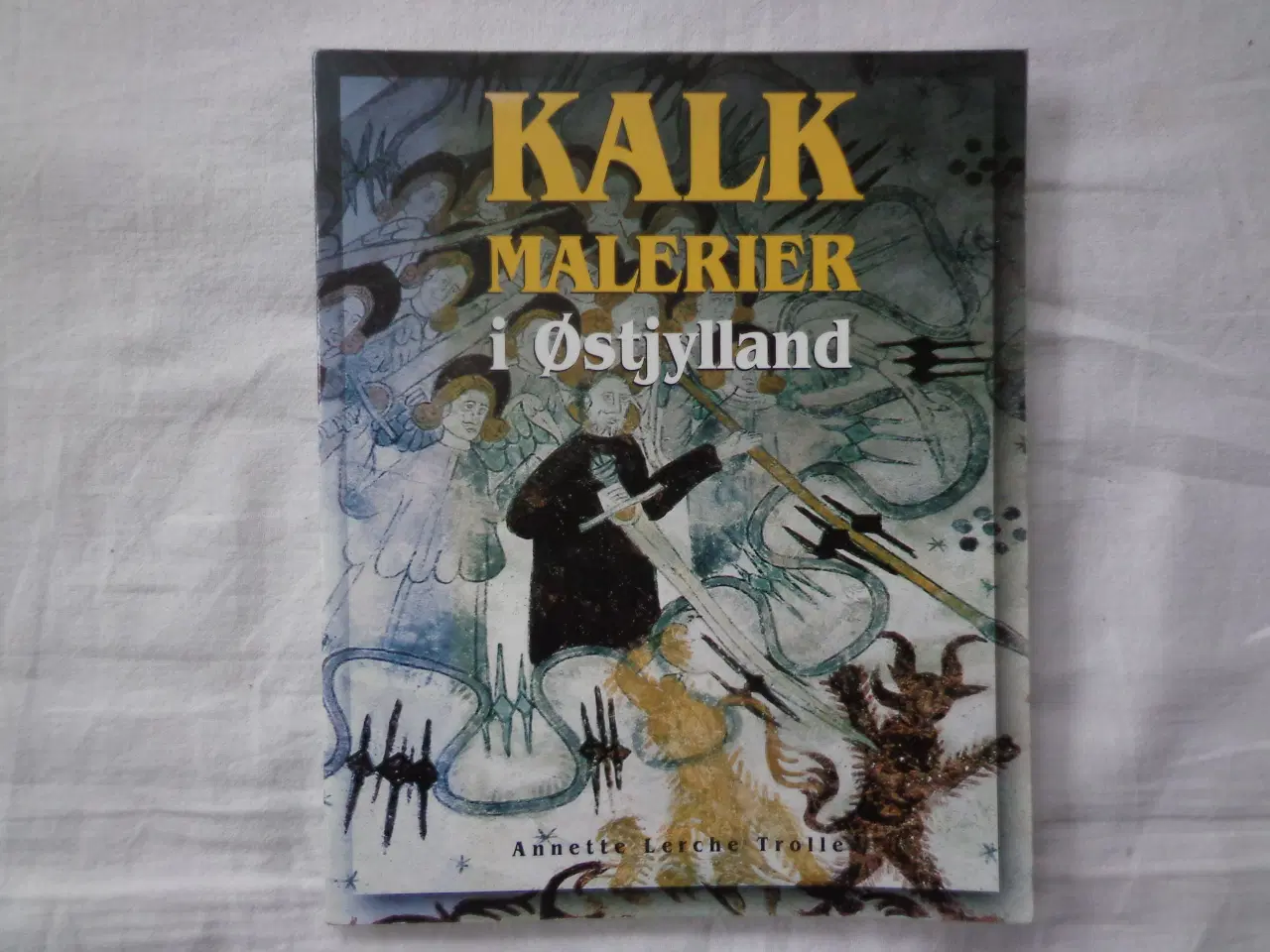 Billede 1 - Kalkmalerier i Østjylland :  