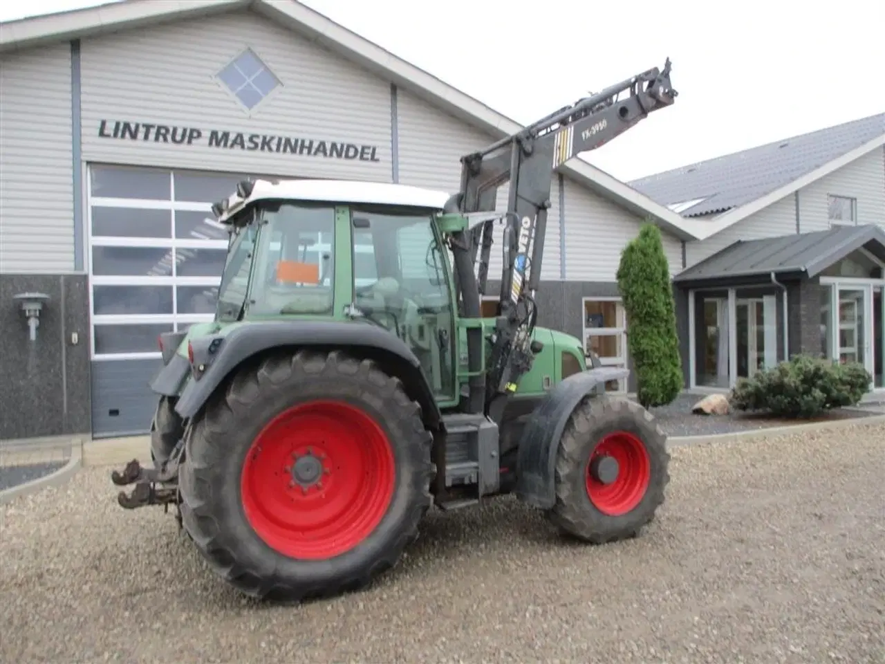 Billede 12 - Fendt 410 Vario med frontlæsser.