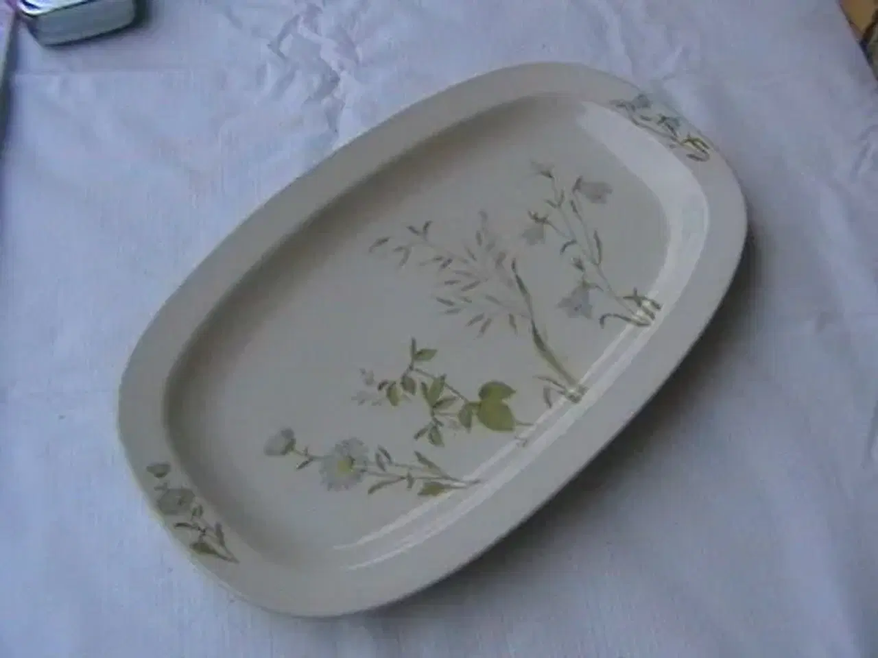 Billede 6 - Porcelænsfad, Ældre fint. 65kr.