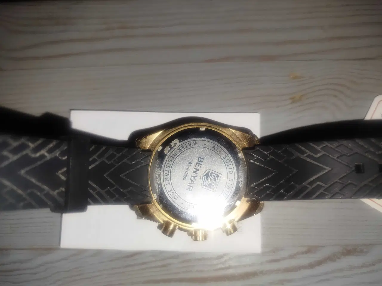 Billede 5 - Stort Herre ur i guld og sort farve