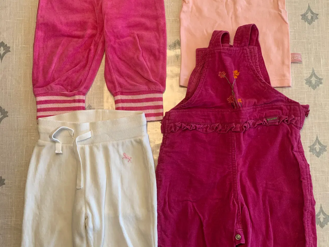 Billede 3 - Pigetøj str. 68 - 74