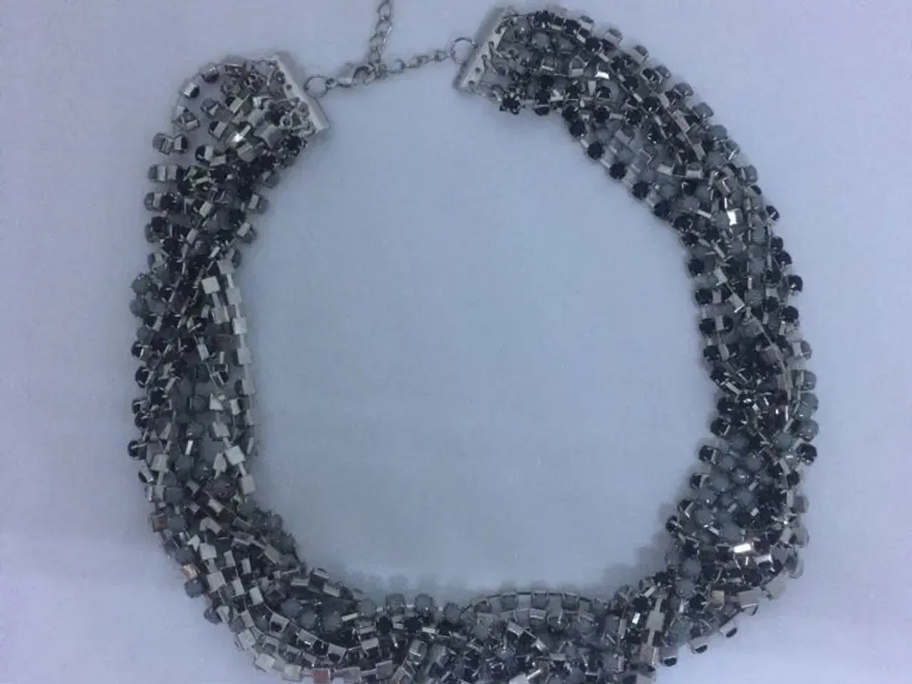 Billede 1 - kort halskæde