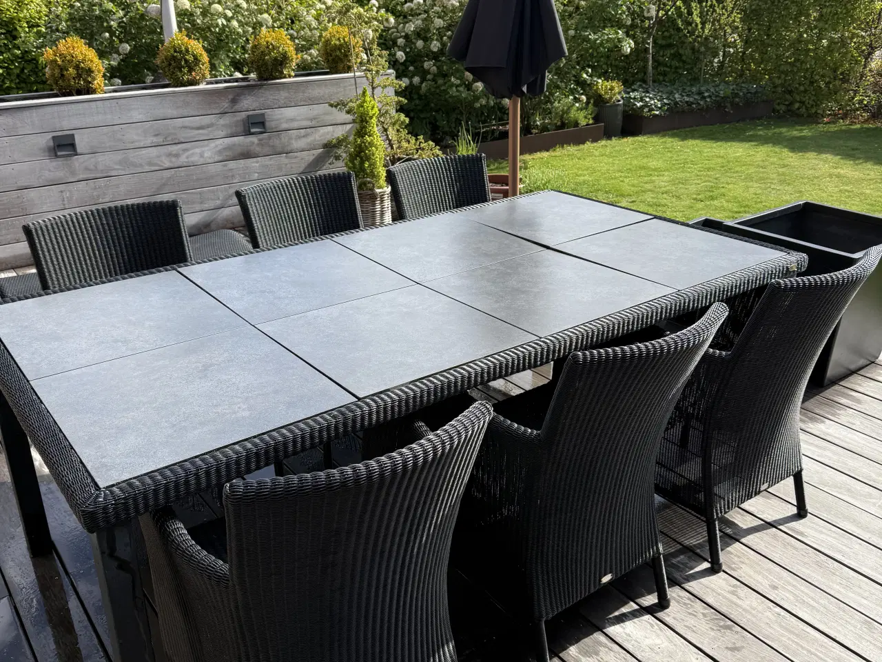 Billede 1 - Cane-Line bord med 6 stole