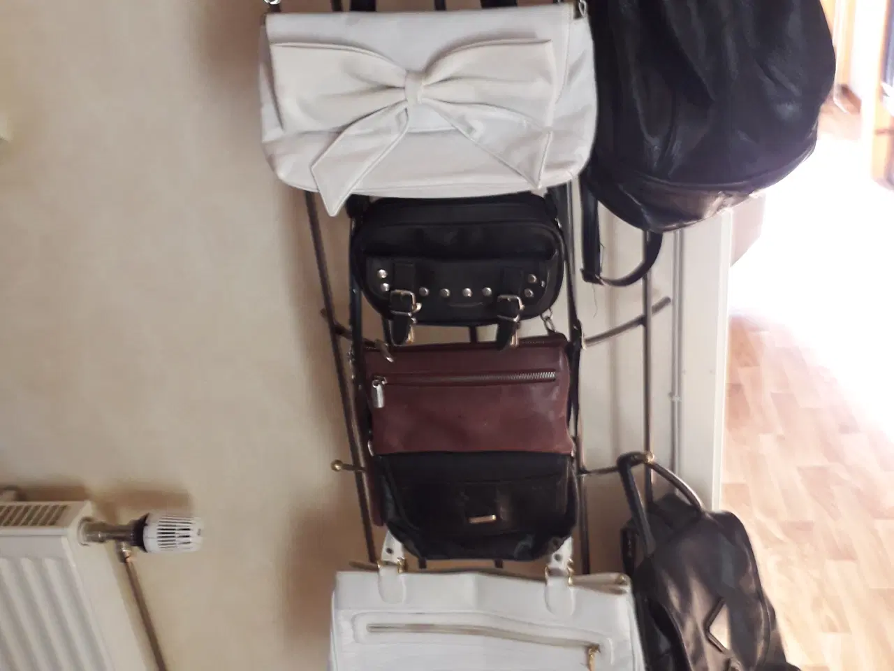 Billede 2 - Dametasker og rygsække