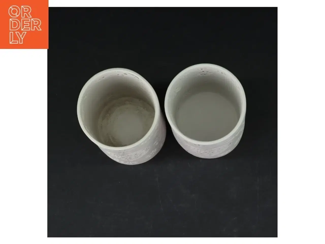 Billede 2 - Dekorative keramikpotter med hjertemotiv (str. Ø. 7 cm. længde, 10 cm)