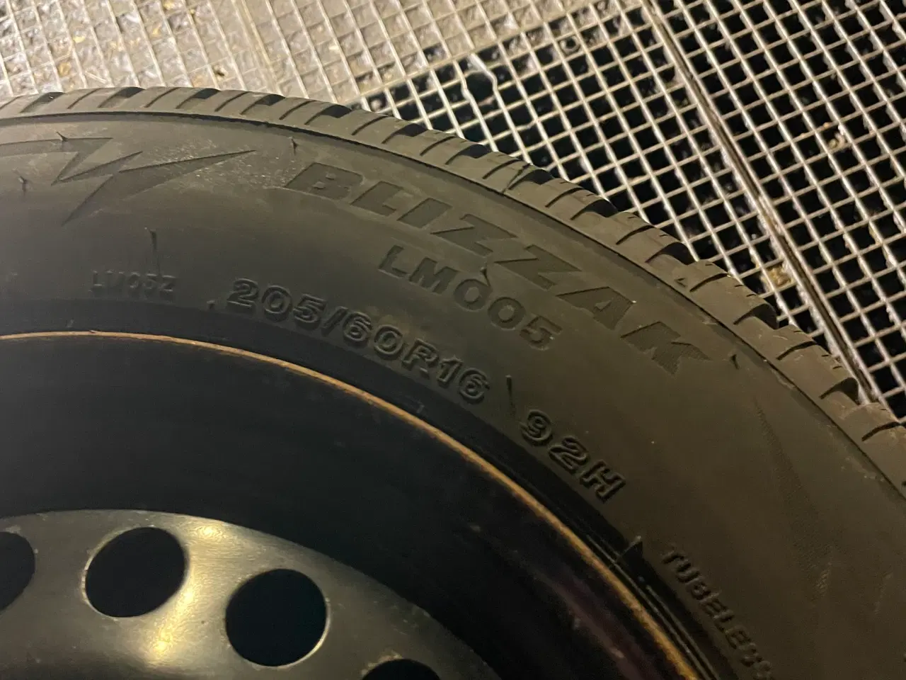 Billede 4 - Stålfælge med vinterdæk