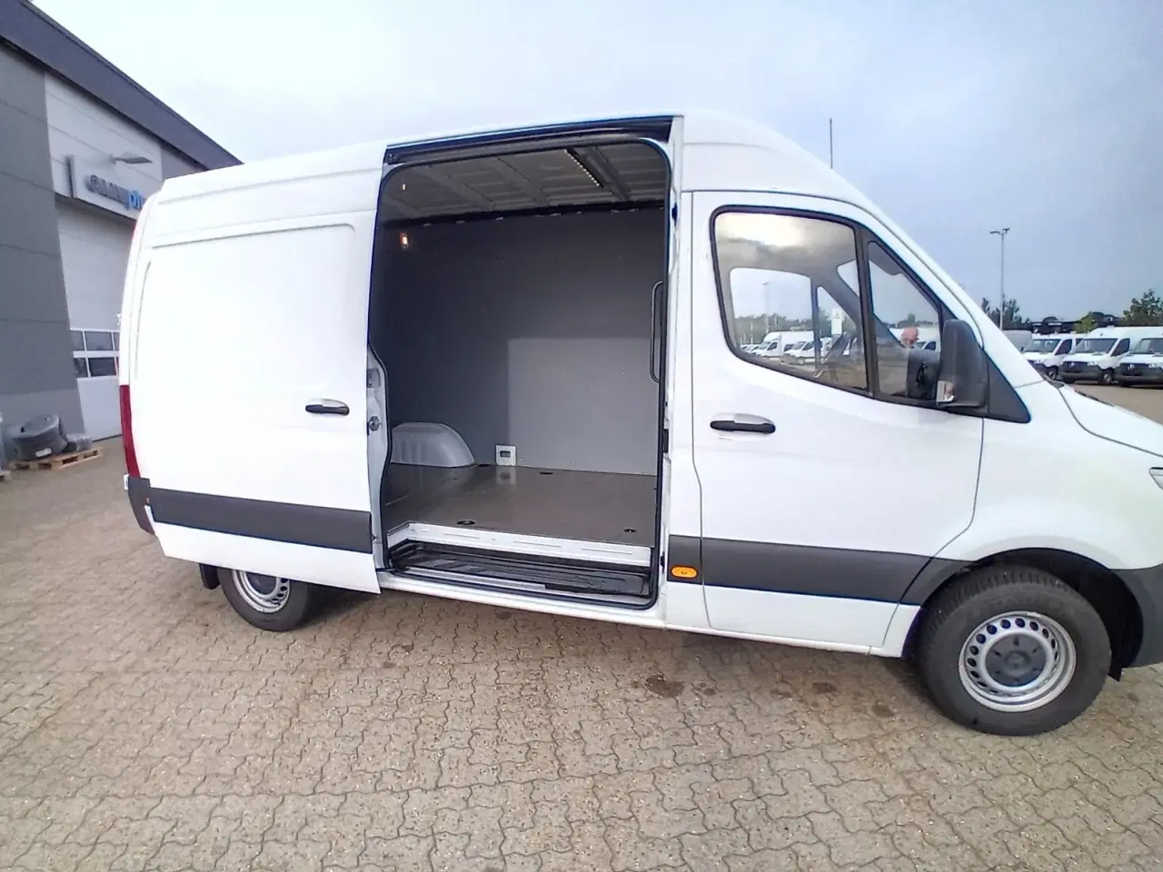 Billede 3 - Mercedes Sprinter 317 2,0 CDi A2 Kassevogn aut. RWD