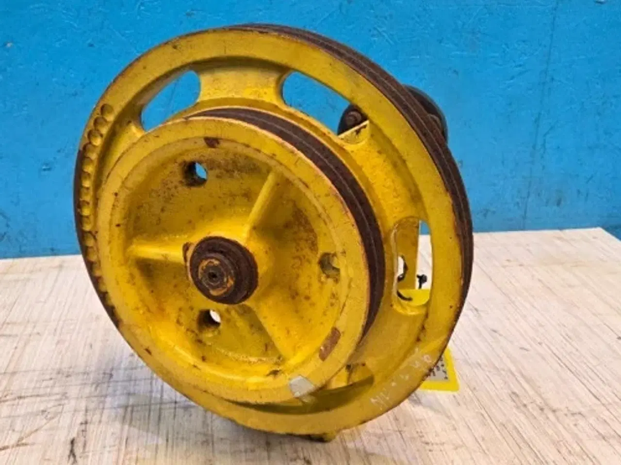 Billede 4 - New Holland TF46 Remskive 80451553