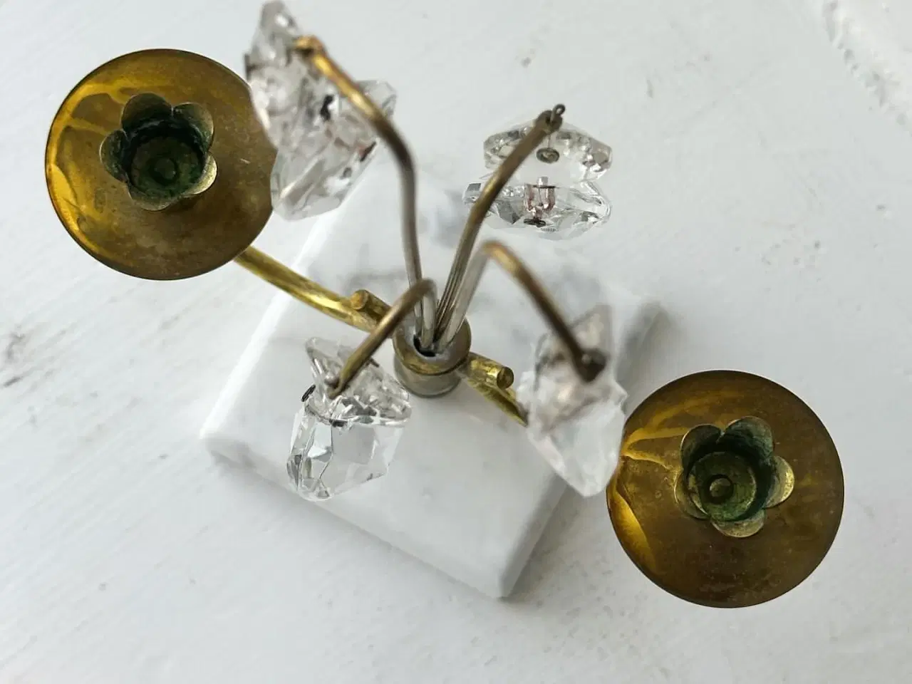 Billede 7 - 2-armet messingstage til juletræslys, marmorfod, NB