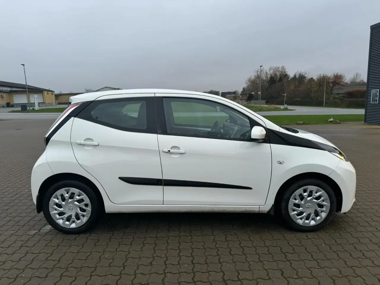 Billede 4 - Toyota Aygo 1,0 VVT-i x-change x-shift