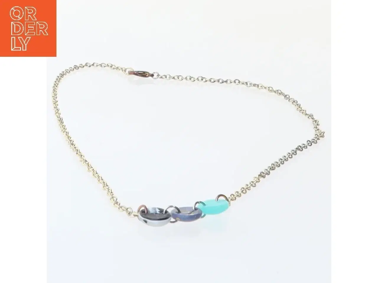 Billede 2 - Halskæde med farvede sten (str. 42 cm)