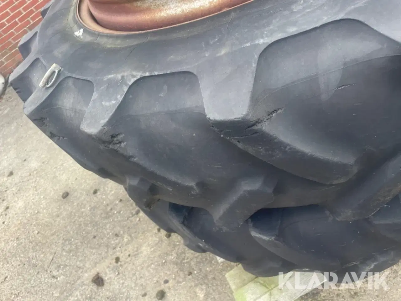 Billede 10 - Tvillingehjul Michelin 13.6R38