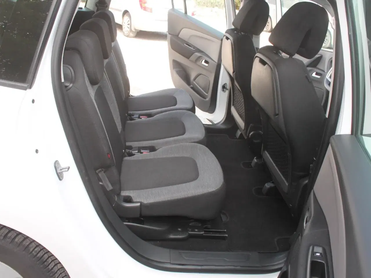 Billede 11 - Citroën Grand C4 Picasso 1,6 BlueHDi 120 Funky 7prs