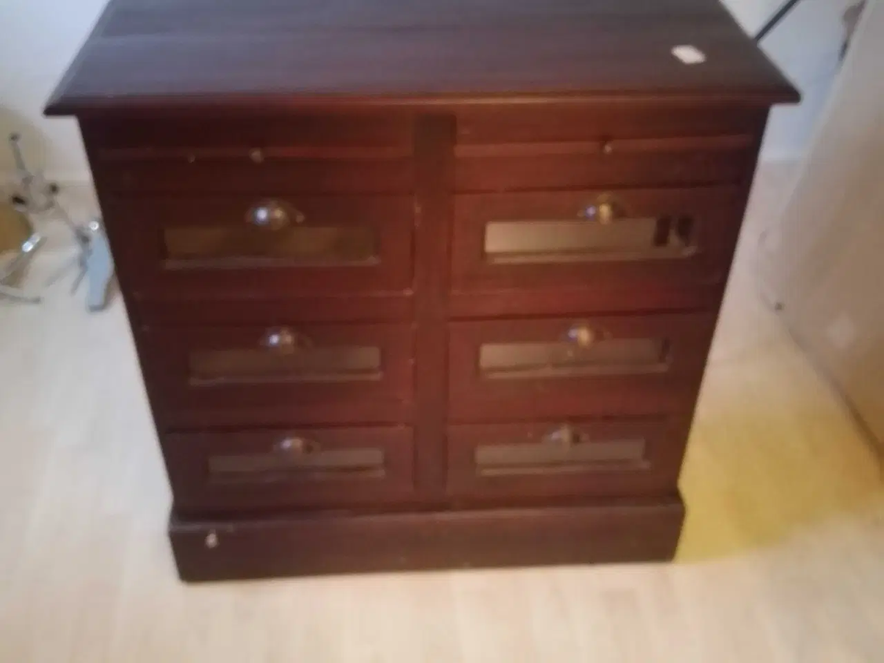 Billede 1 - Kommode med skuffer