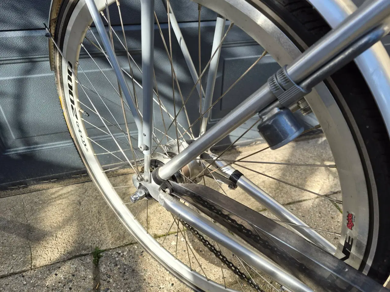 Billede 9 - Dame cykel m. 28" hjul. Ualmindelig velholdt.