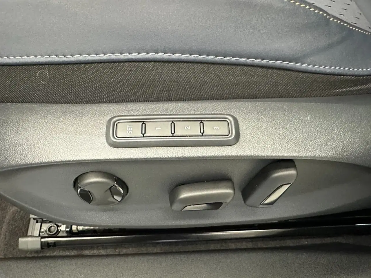 Billede 14 - Cupra Tavascan 77 Adrenaline