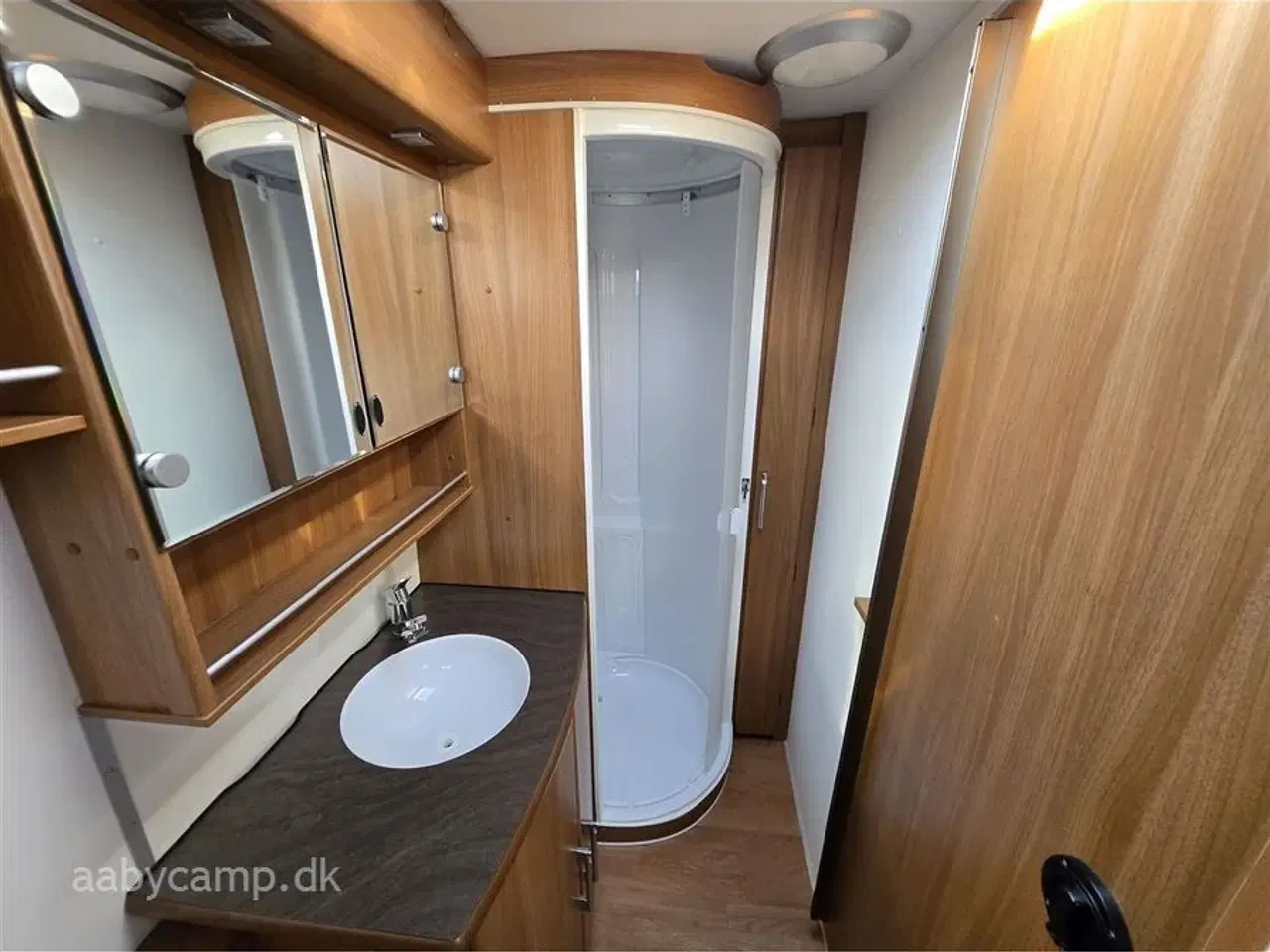 Billede 6 - 2012 - Kabe Royal 720 TDL U KS