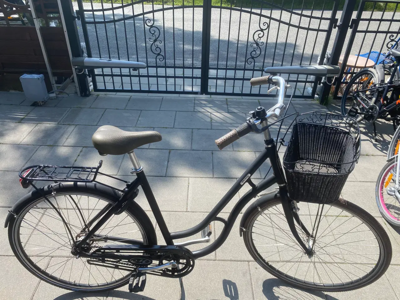 Billede 8 - Købt til 5299 kr lækker model 