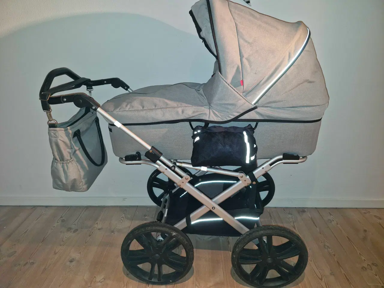 Billede 2 - Odder barnevogn 