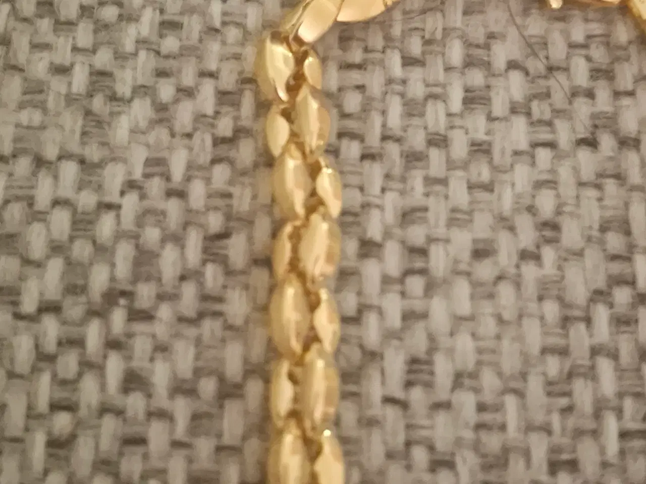 Billede 4 - 750 18k guldhalskæder sælges