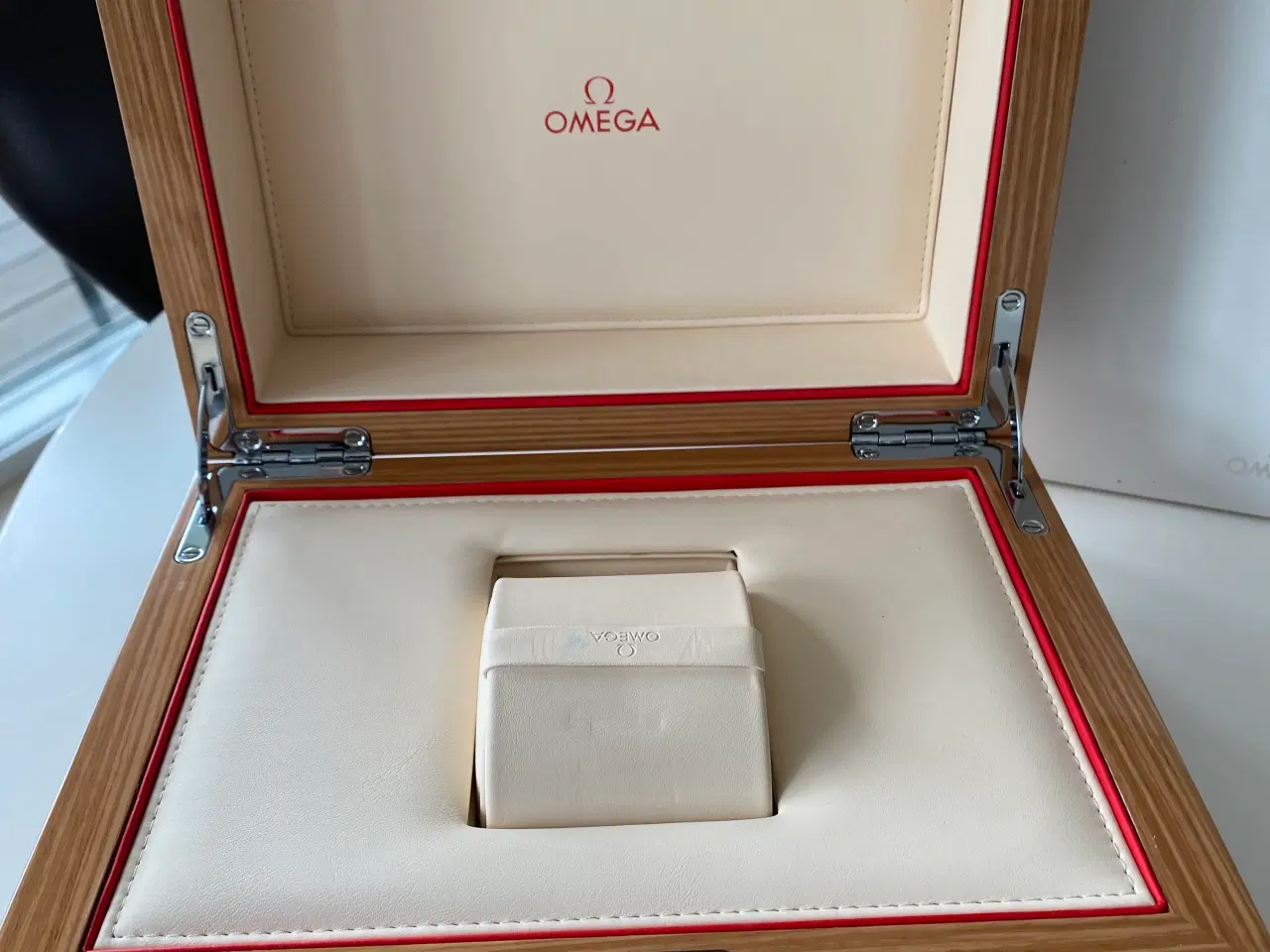 Billede 4 - Omega original box i træ