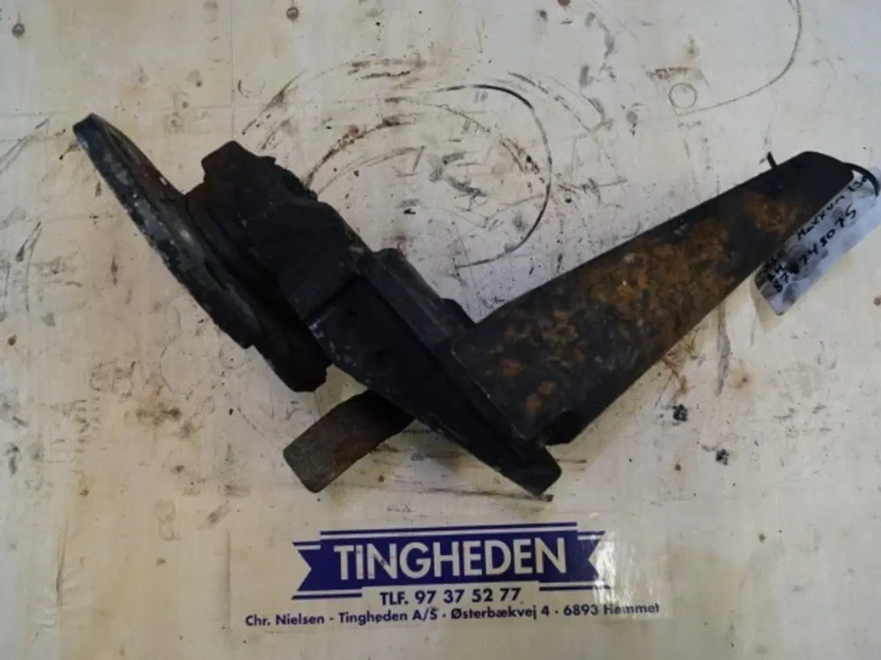 Billede 5 - Case Maxxum 115 R.H. Skærmbeslag 87748075