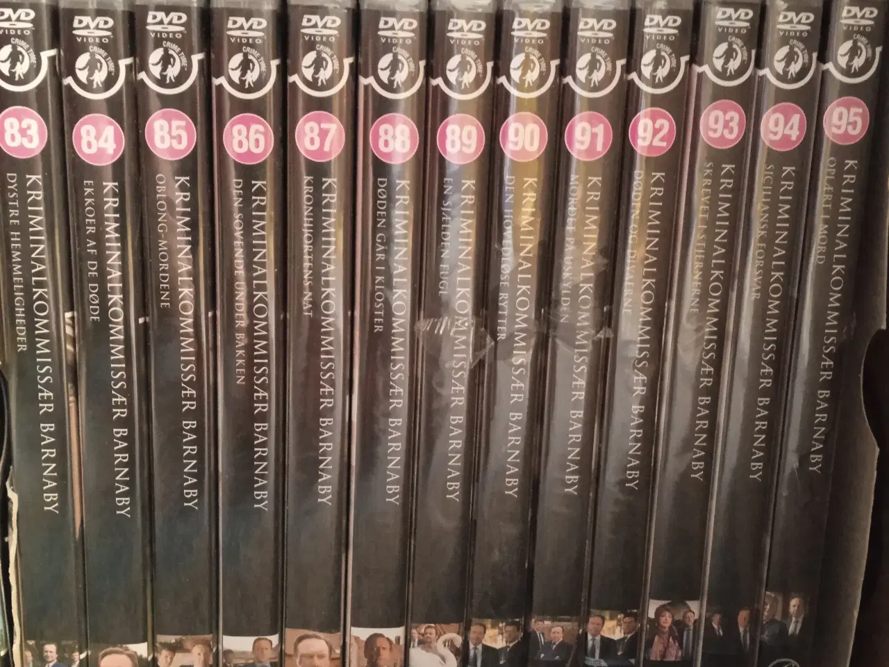 Billede 5 - Barnaby og inspector mors CD'er