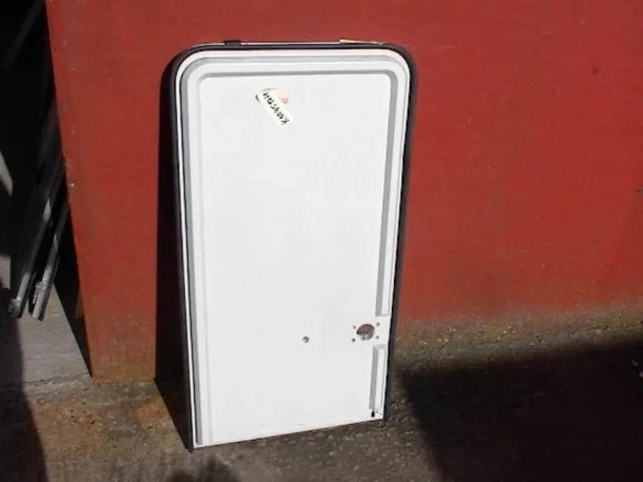 Billede 2 -   Dør Øverst